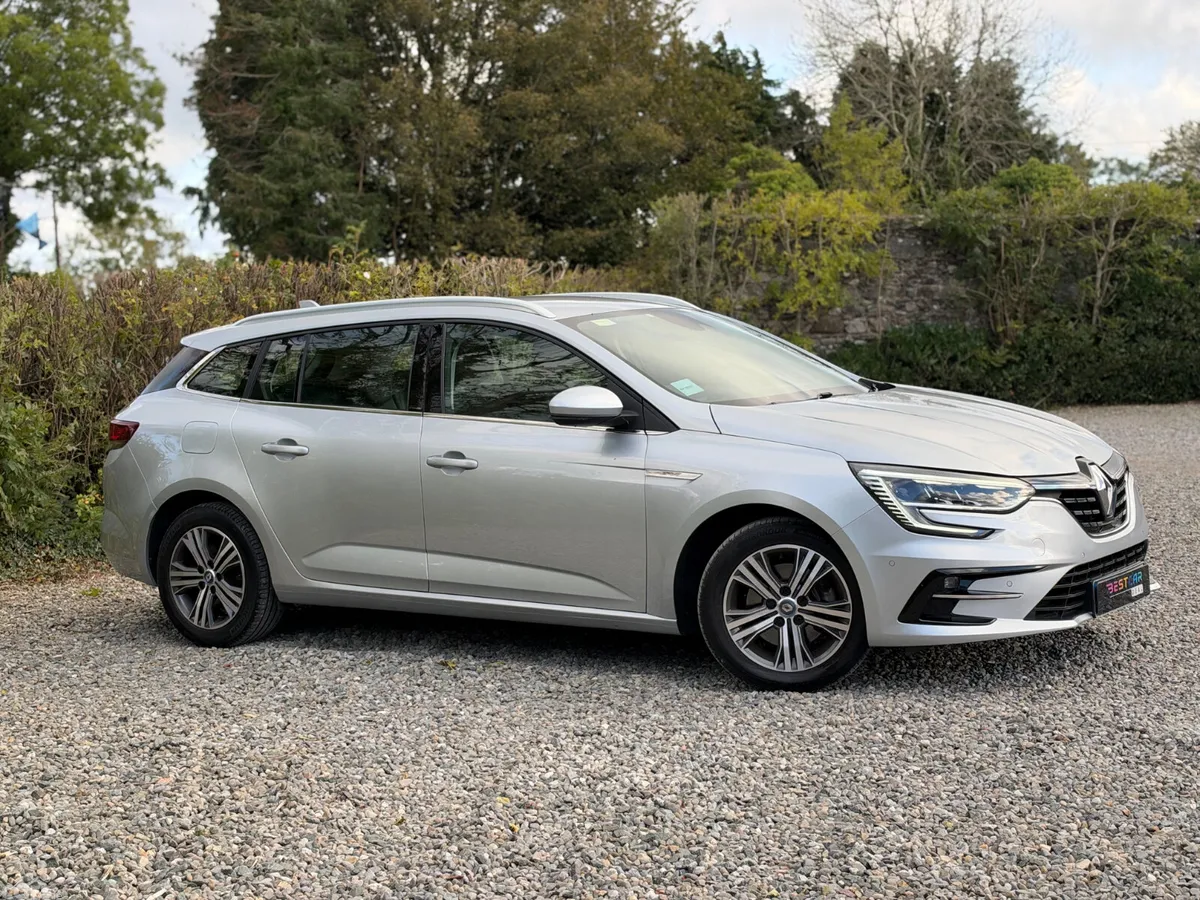 Renault Megane Estate, Petrol Plug-in Hybrid, 2021, Grey