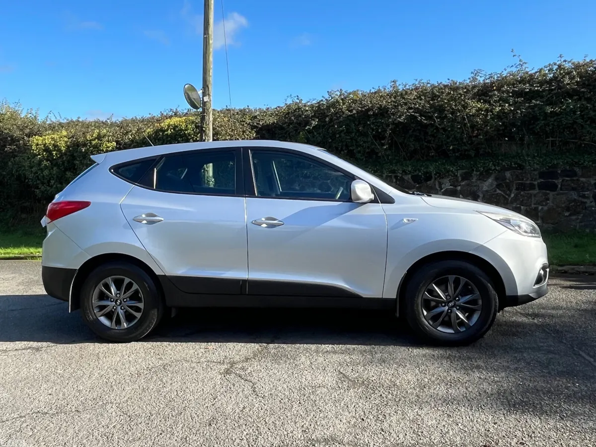 Hyundai ix35 SUV, Diesel, 2016, Silver