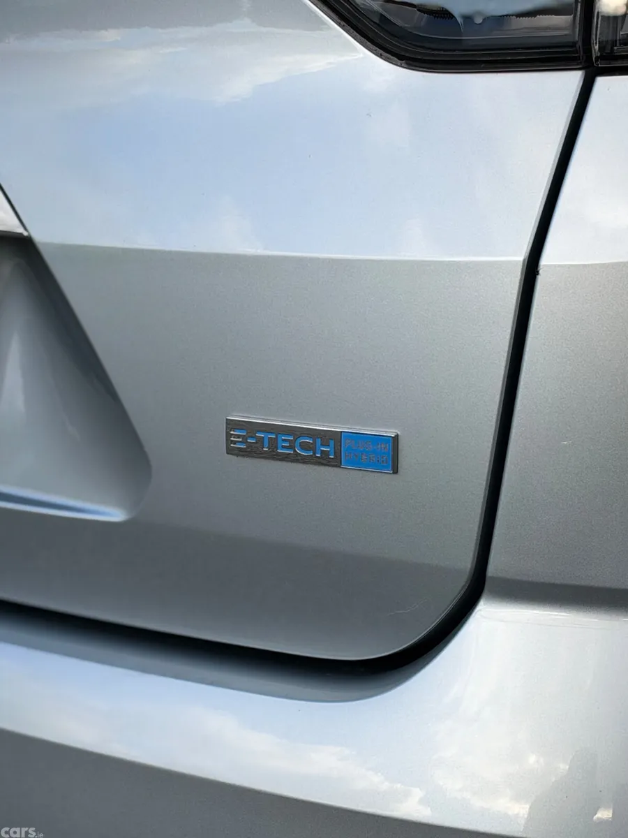Renault Megane Estate, Petrol Plug-in Hybrid, 2021, Grey
