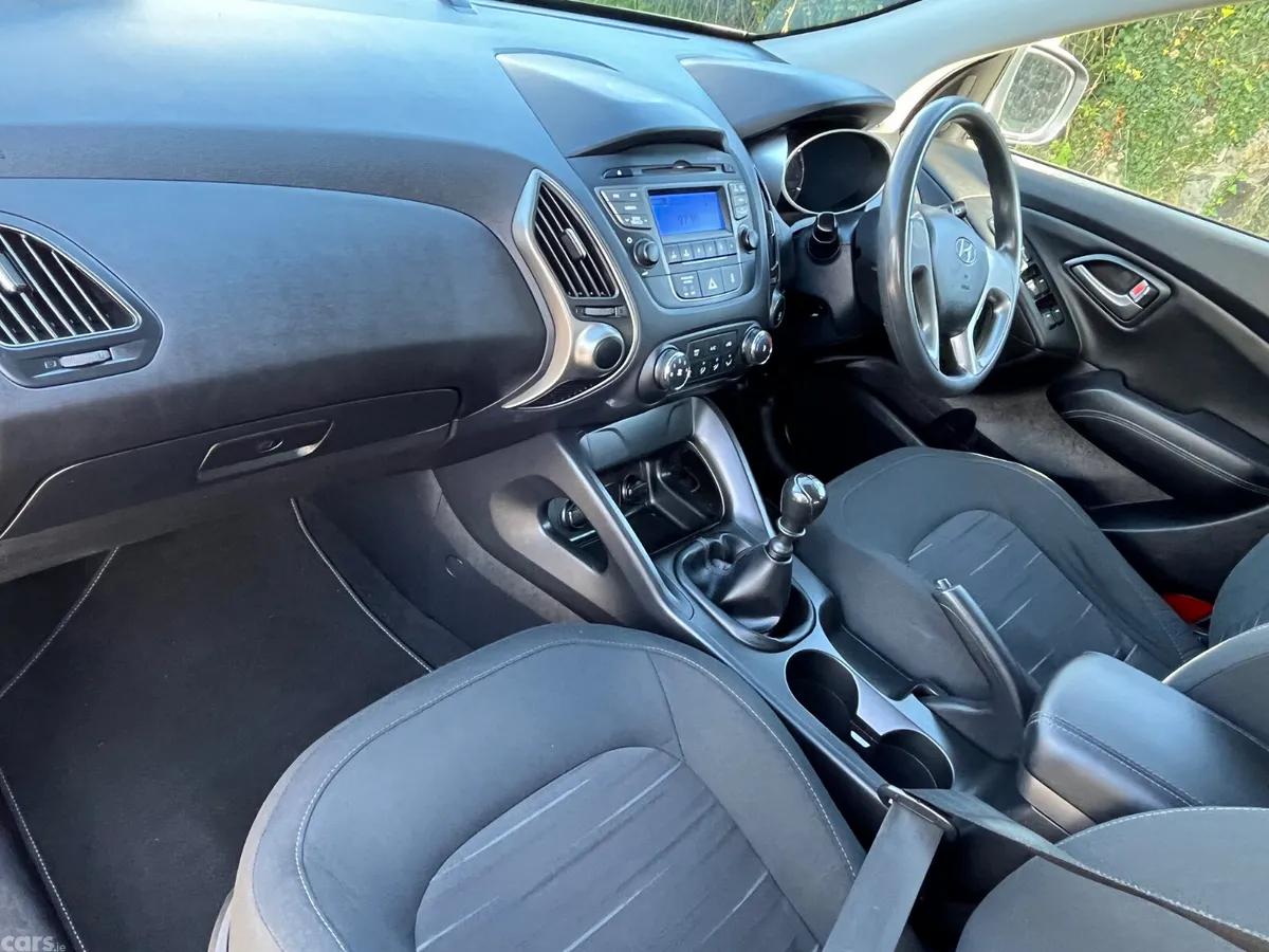 Hyundai ix35 SUV, Diesel, 2016, Silver