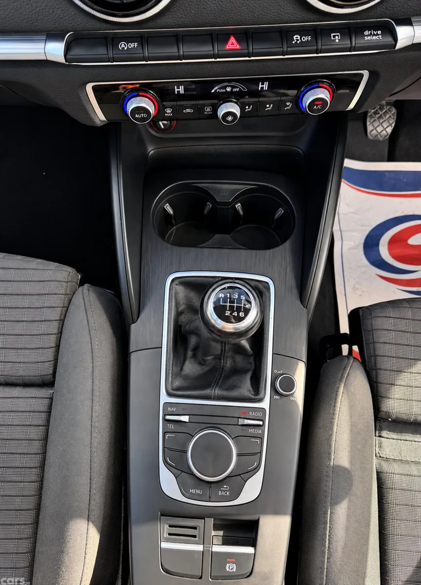 Audi A3 Hatchback, Diesel, 2015, Red