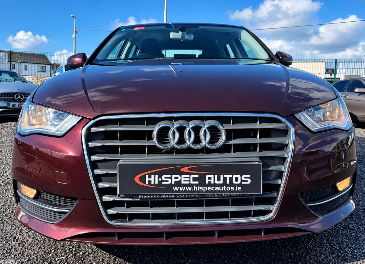 Audi A3 Hatchback, Diesel, 2015, Red