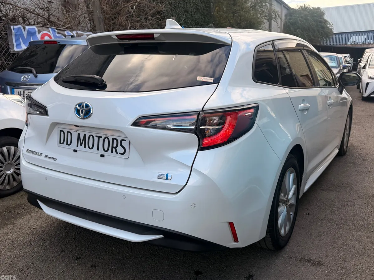 Toyota Corolla Estate, Petrol Hybrid, 2022, White