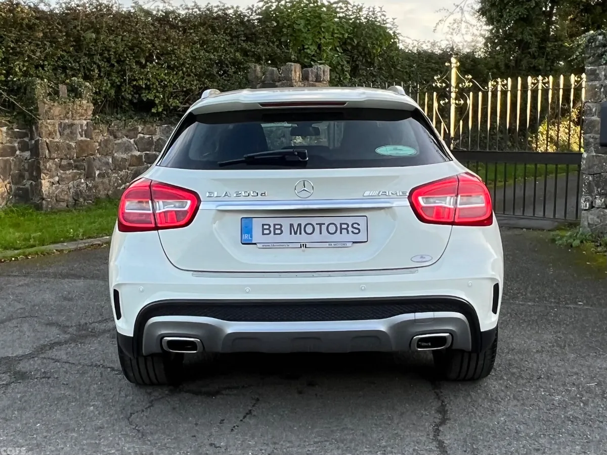 Mercedes-Benz GLA SUV, Diesel, 2016, White