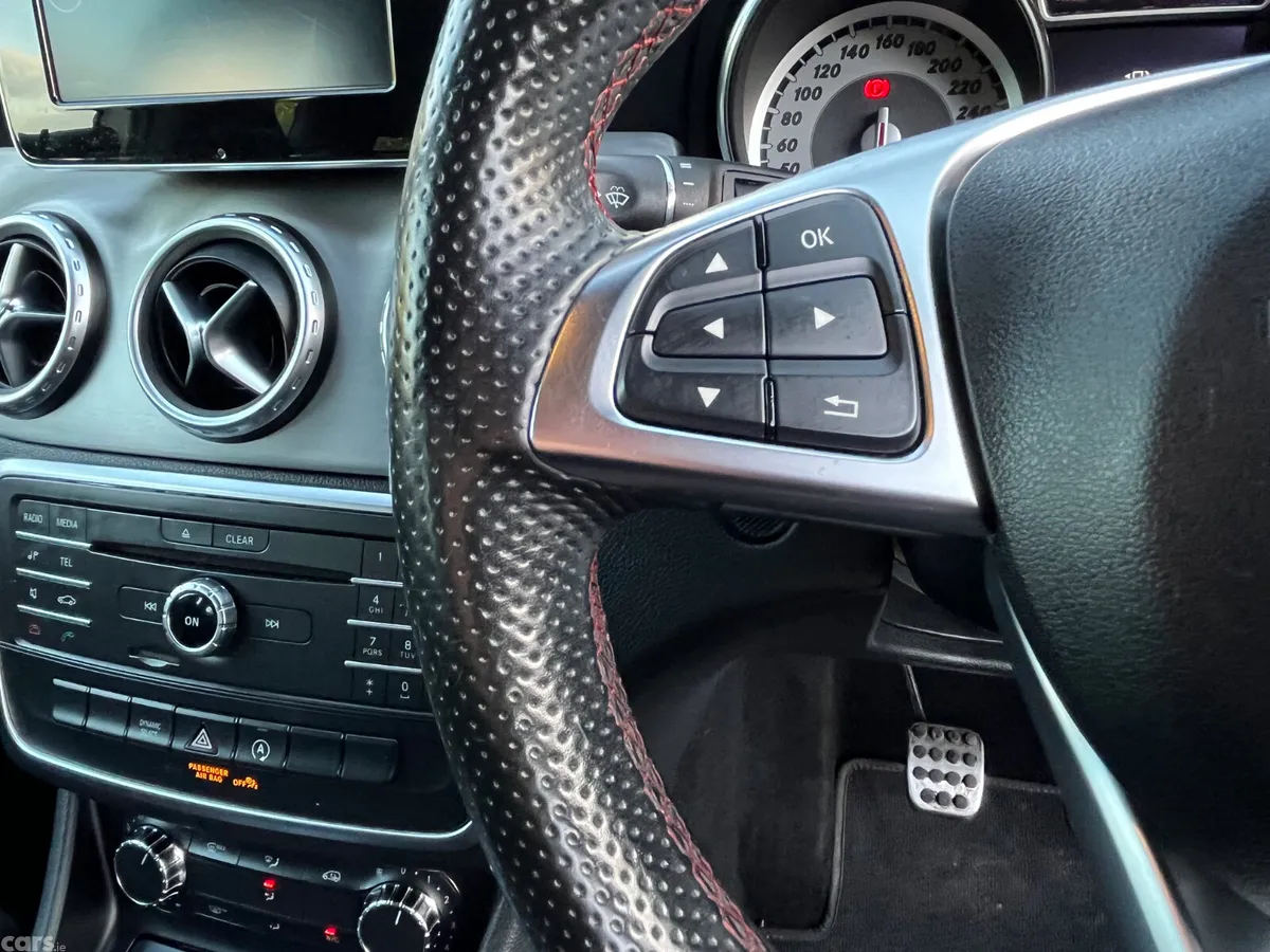 Mercedes-Benz GLA SUV, Diesel, 2016, White