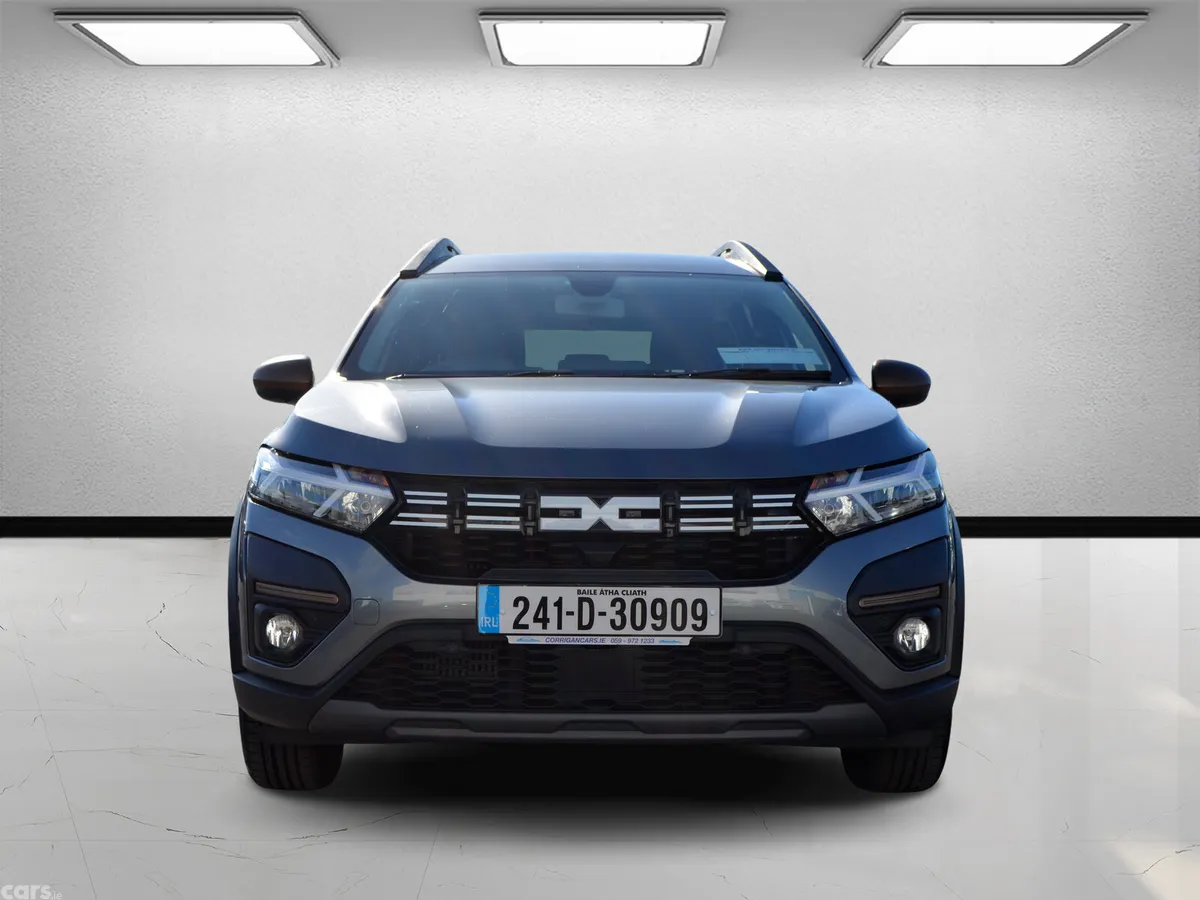 Dacia Jogger MPV, Petrol, 2024, Grey