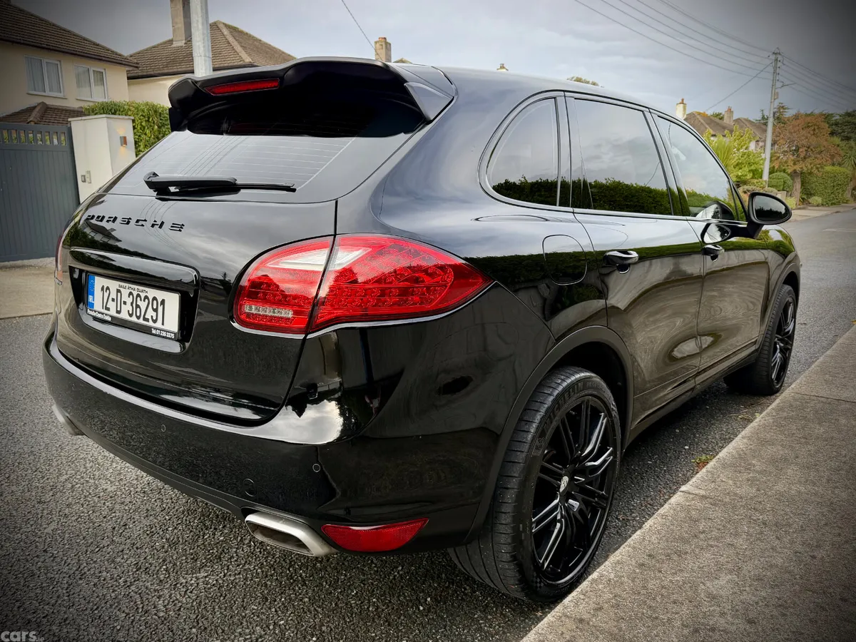 Porsche Cayenne SUV, Diesel, 2012, Black