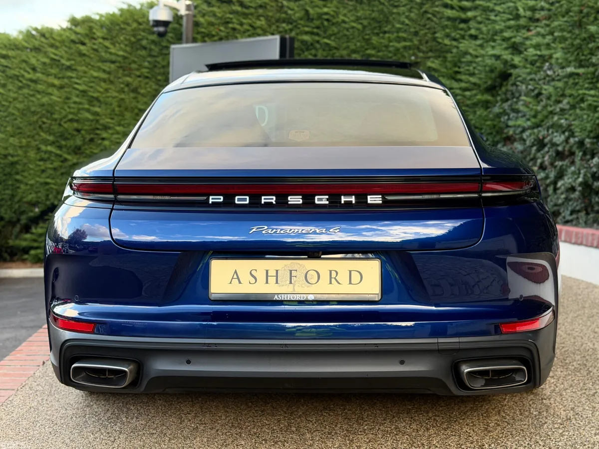 Porsche Panamera Hatchback, Petrol Plug-in Hybrid, 2024, Blue