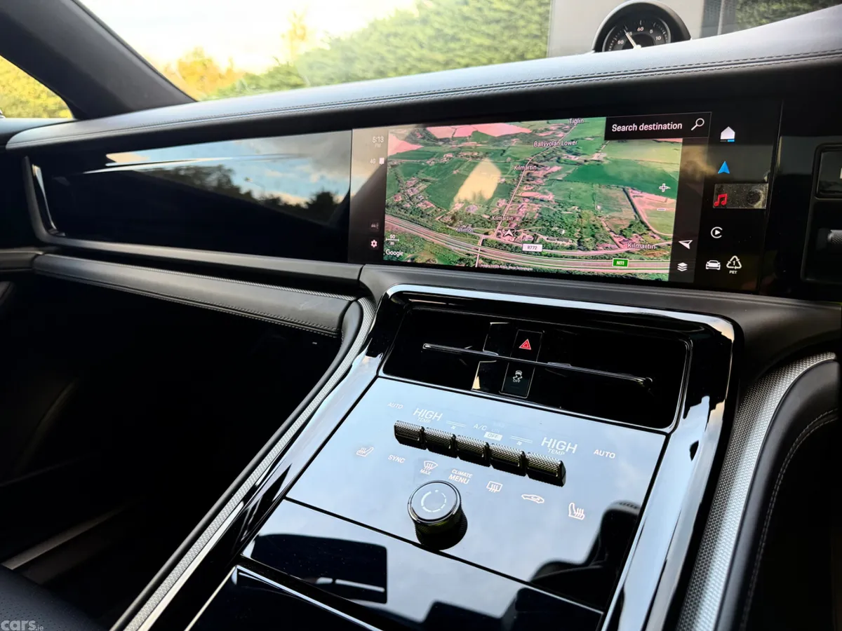 Porsche Panamera Hatchback, Petrol Plug-in Hybrid, 2024, Blue
