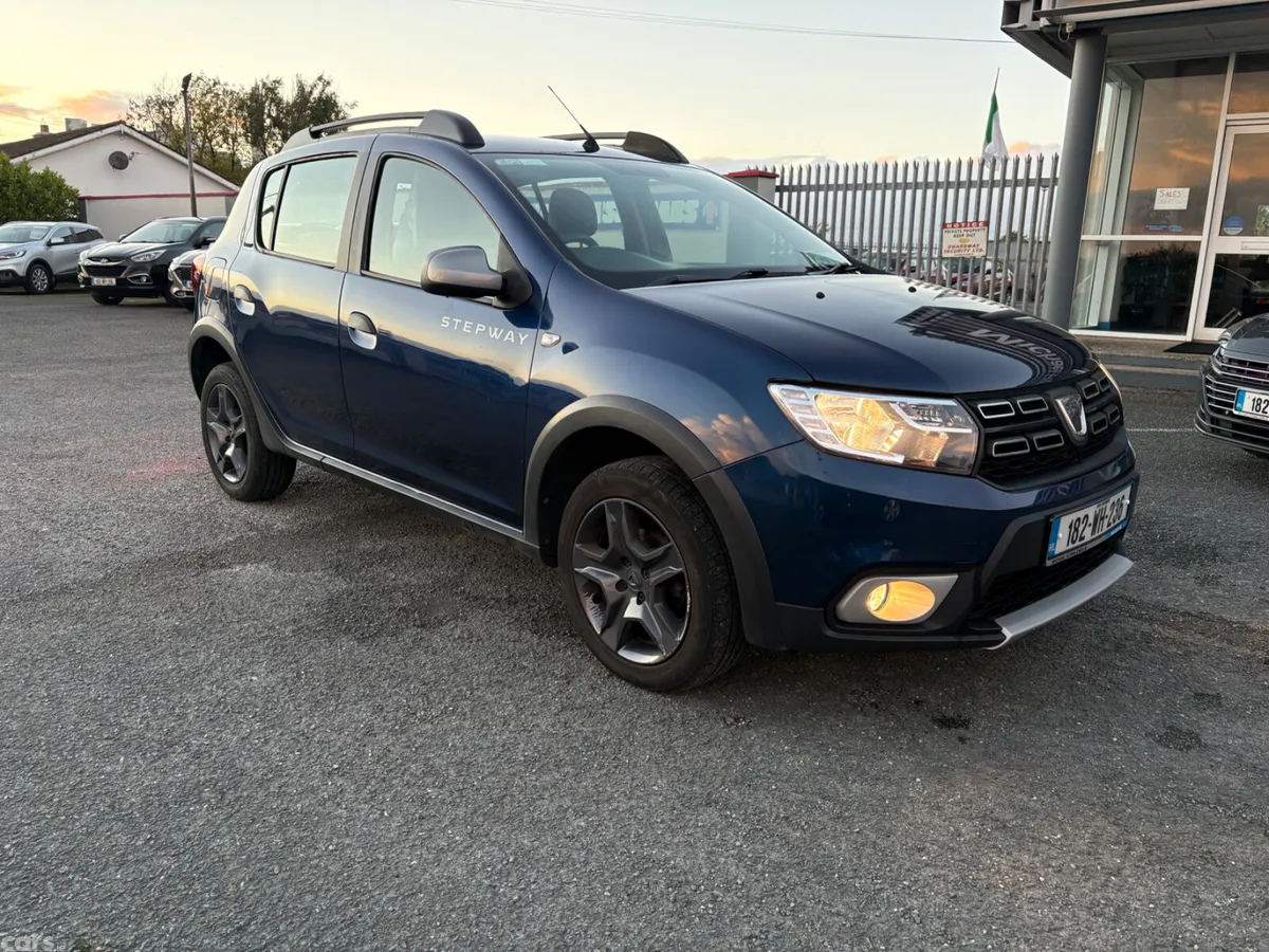 Dacia Sandero Stepway Hatchback, Diesel, 2018, Blue
