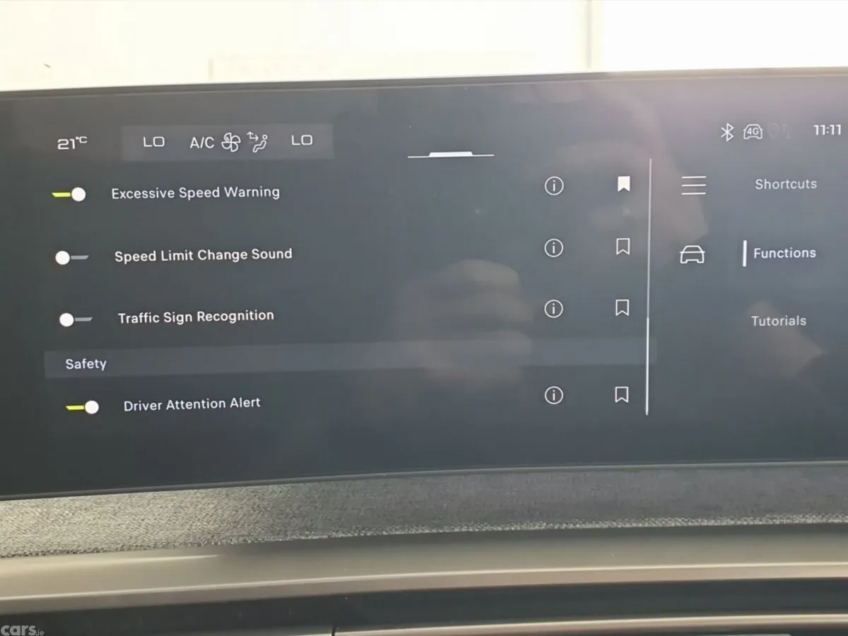 Peugeot 5008 SUV, Electric, 2026, Grey