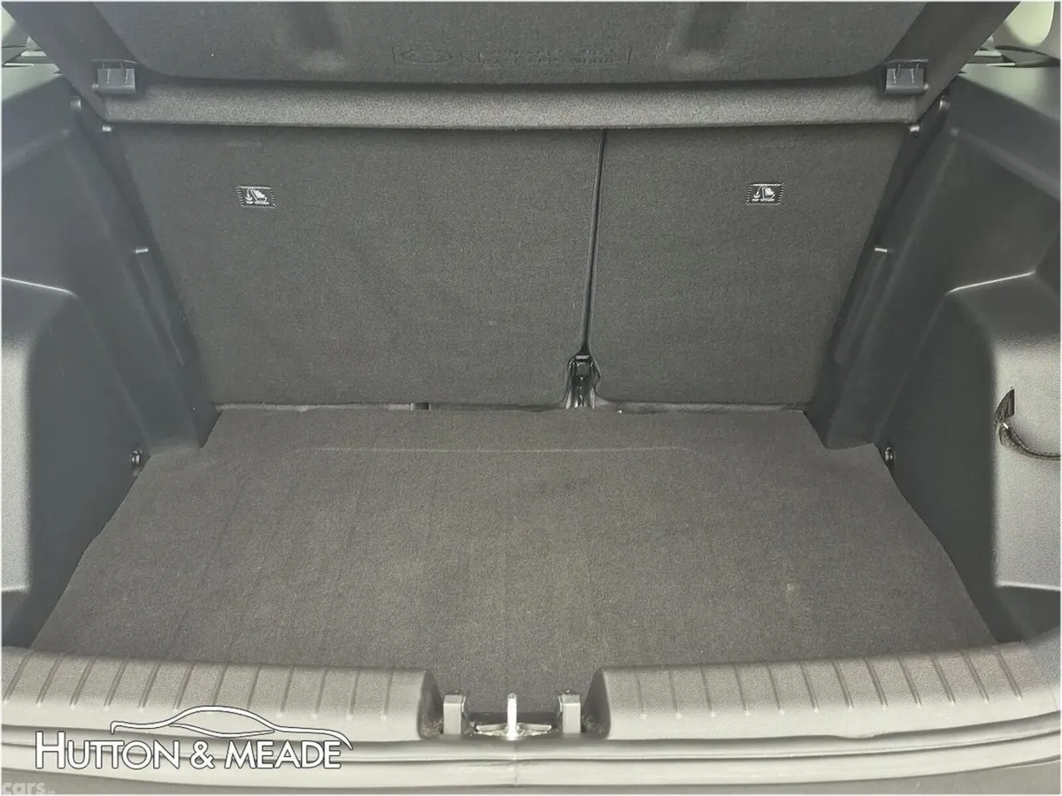 Hyundai Bayon Hatchback, Petrol, 2023, Red