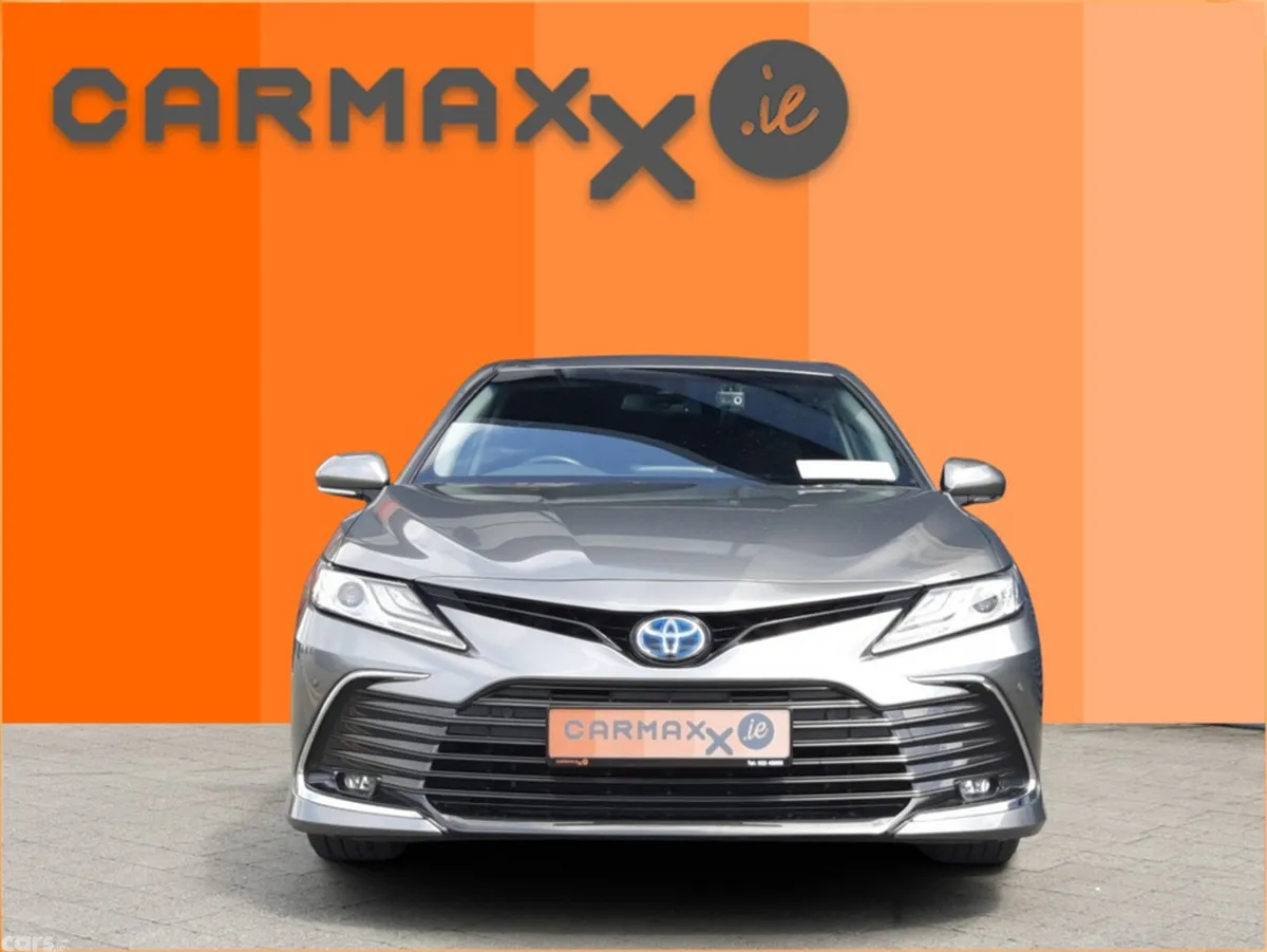 Toyota Camry Saloon, Petrol Hybrid, 2021, Grey