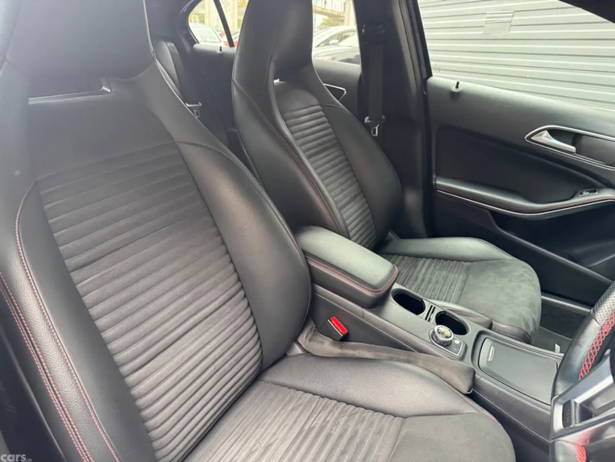 Mercedes-Benz A-Class Hatchback, Petrol, 2013, Black