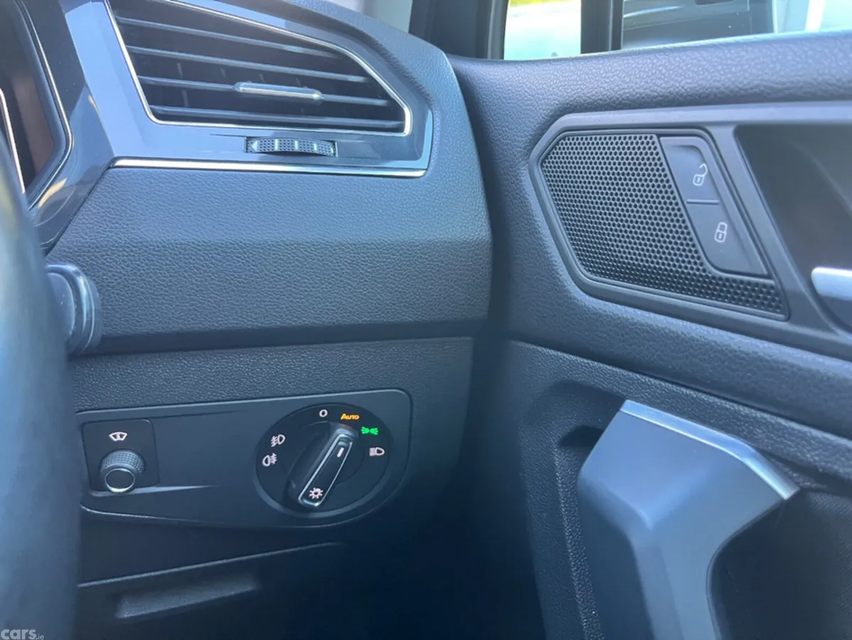 Volkswagen Tiguan Allspace SUV, Diesel, 2019, Grey