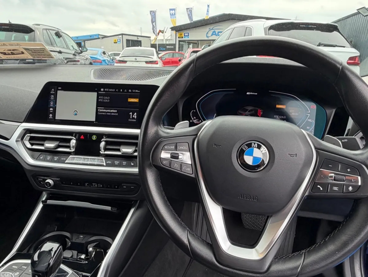 BMW 3-Series Saloon, Petrol Plug-in Hybrid, 2020, Blue