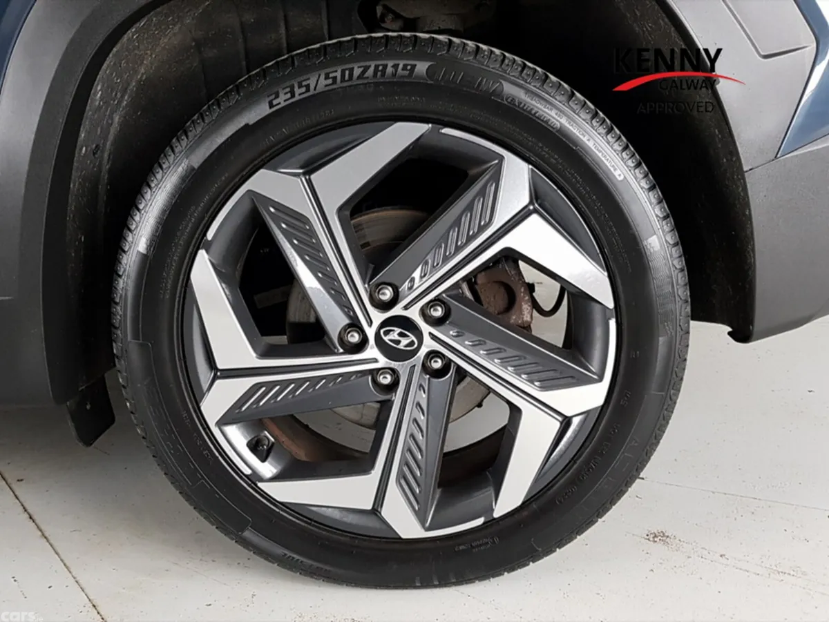 Hyundai Tucson MPV, Petrol Plug-in Hybrid, 2021, Blue