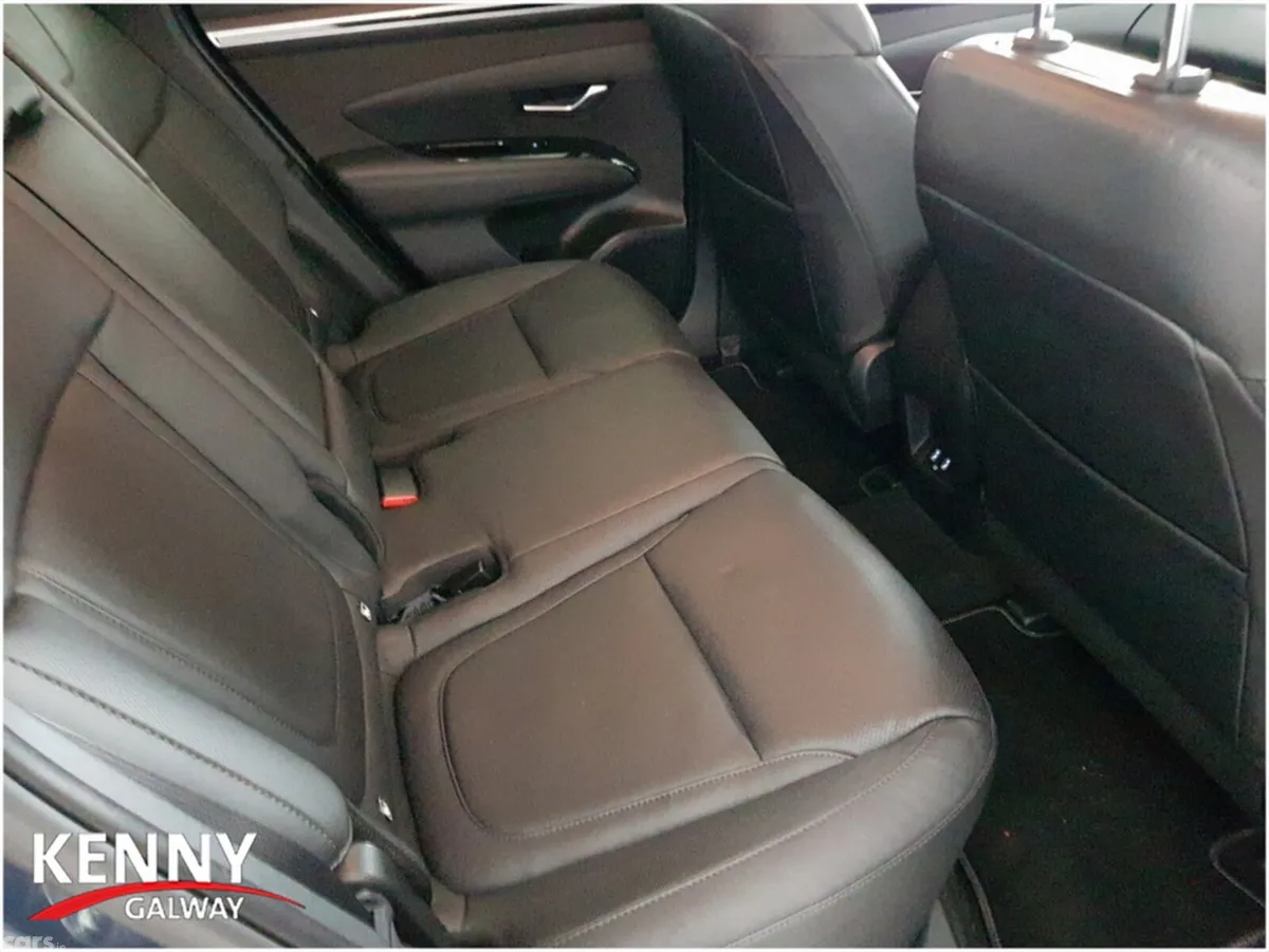 Hyundai Tucson MPV, Petrol Plug-in Hybrid, 2021, Blue