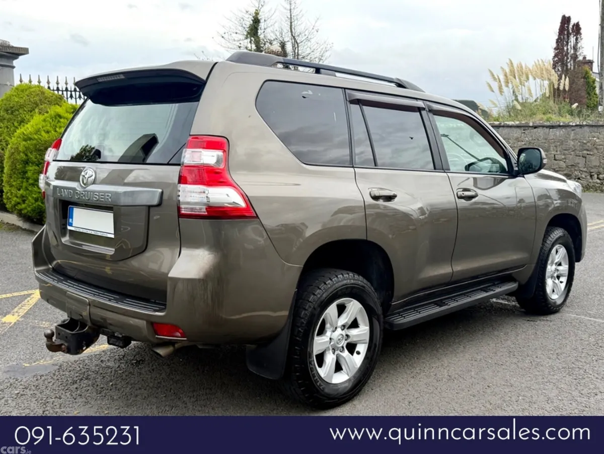 Toyota Land Cruiser SUV, Diesel, 2015, Grey