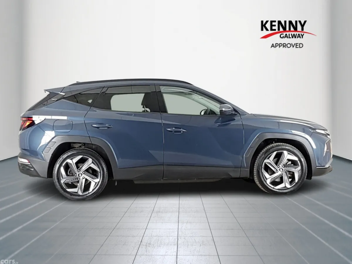 Hyundai Tucson MPV, Petrol Plug-in Hybrid, 2021, Blue