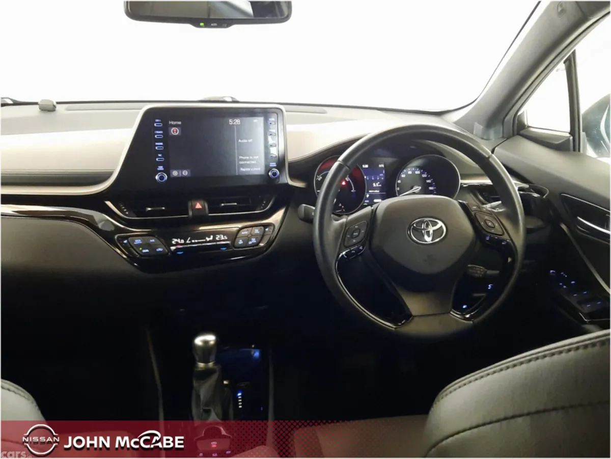 Toyota C-HR SUV, Petrol Hybrid, 2020, White
