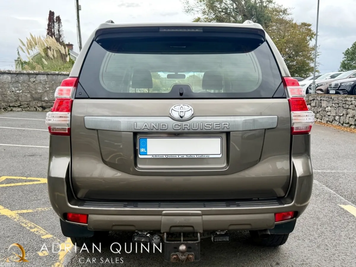 Toyota Land Cruiser SUV, Diesel, 2015, Grey