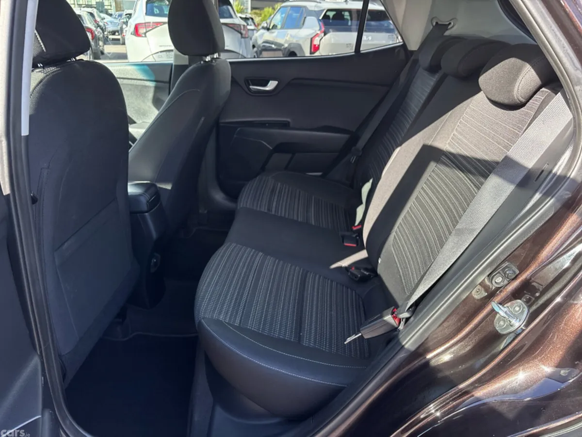 Kia Stonic Estate, Petrol, 2018, Brown