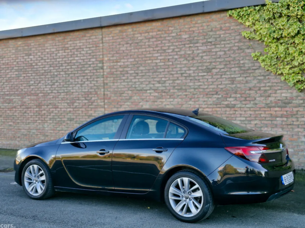 Opel Insignia Saloon, Diesel, 2016, Black