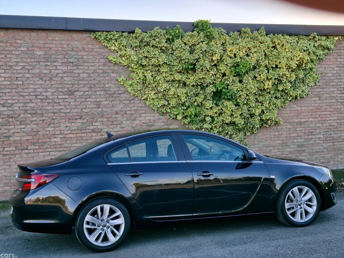 Opel Insignia Saloon, Diesel, 2016, Black