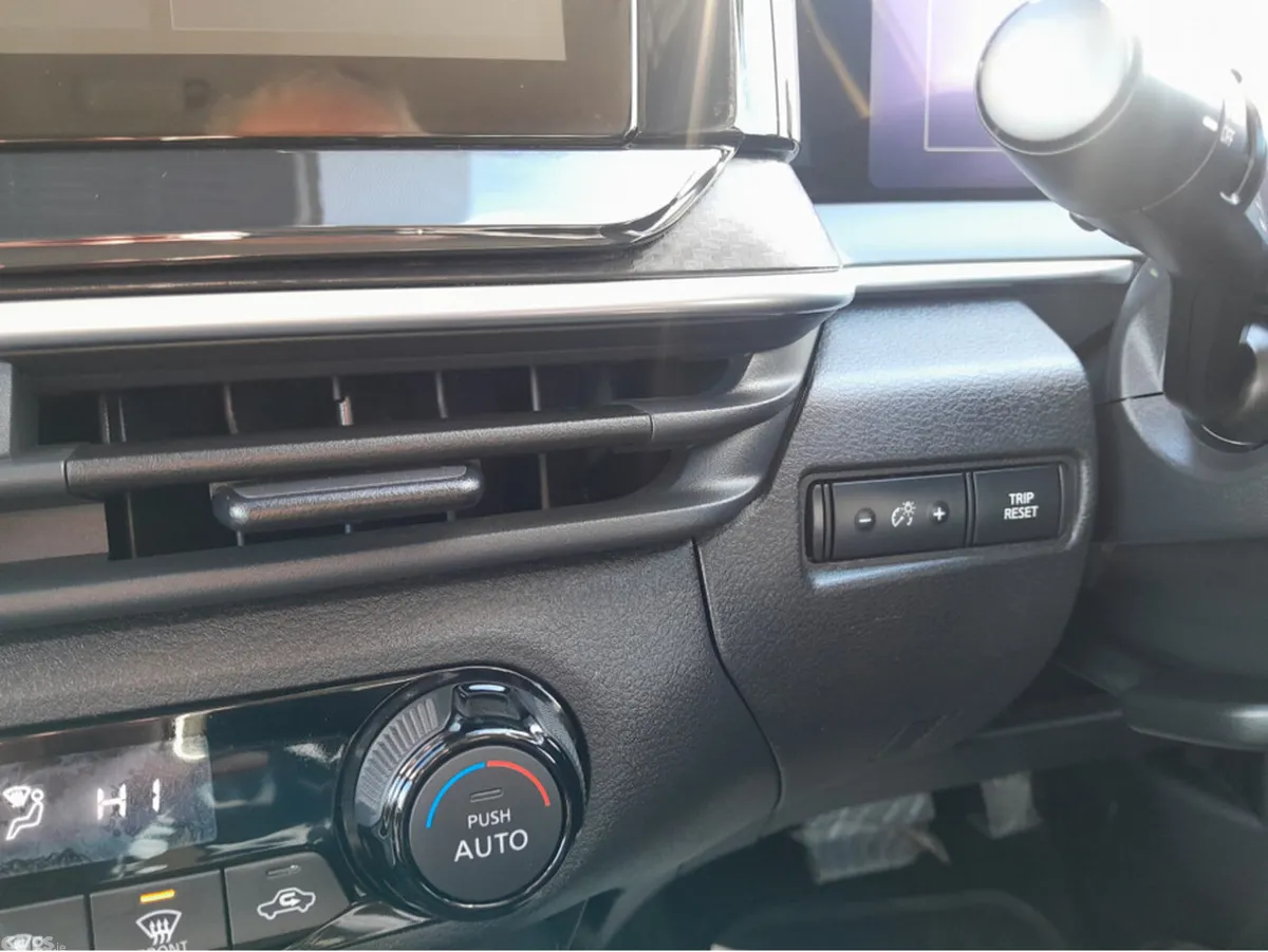 Nissan Note Hatchback, Petrol Hybrid, 2021, Blue