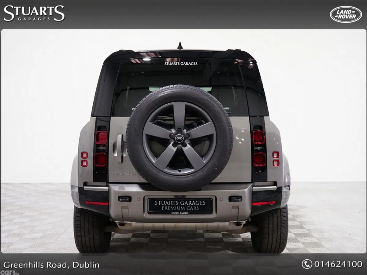 Land Rover Defender Estate, Petrol Plug-in Hybrid, 2025, Silver