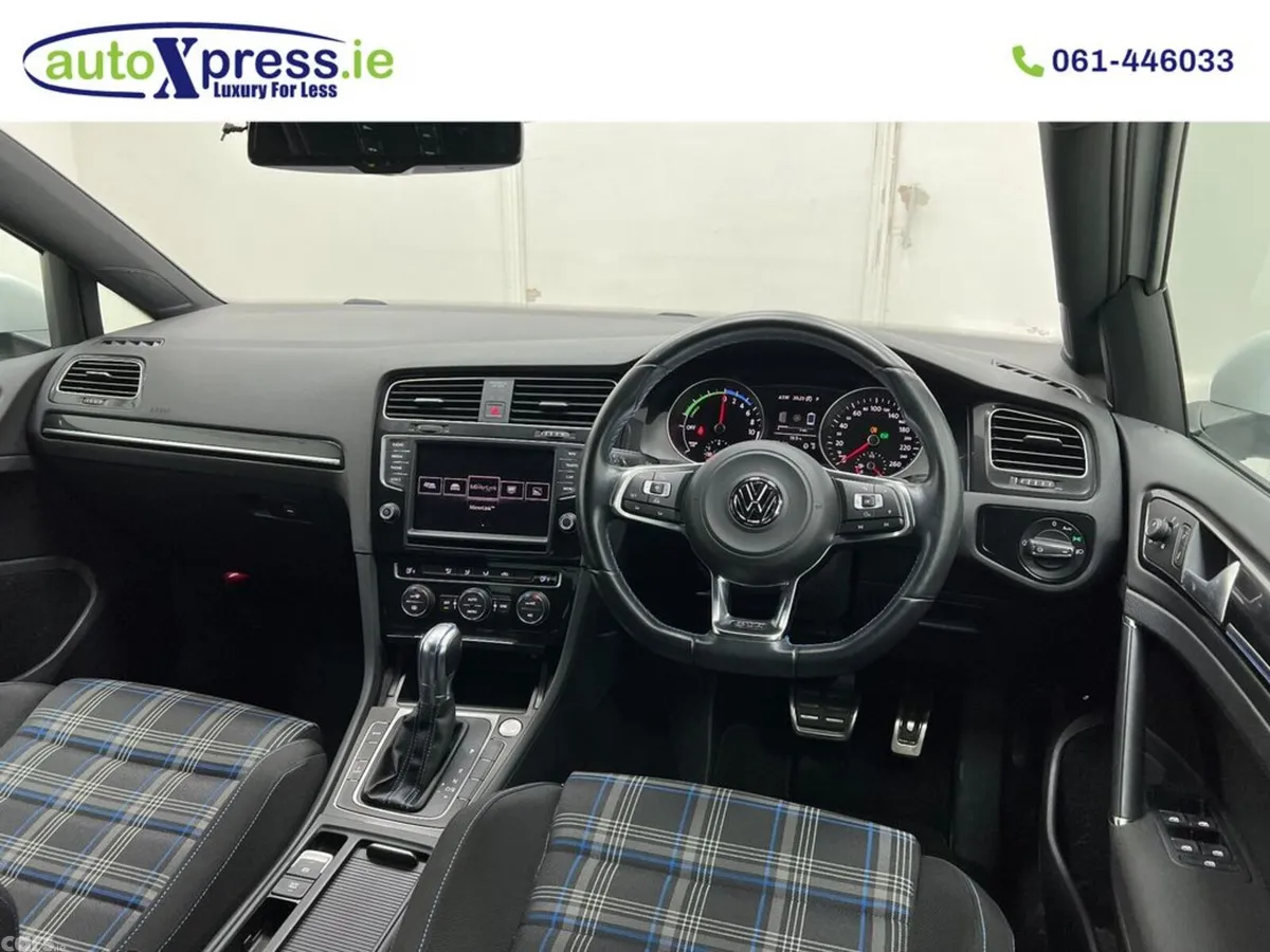 Volkswagen Golf Hatchback, Petrol Plug-in Hybrid, 2017, White
