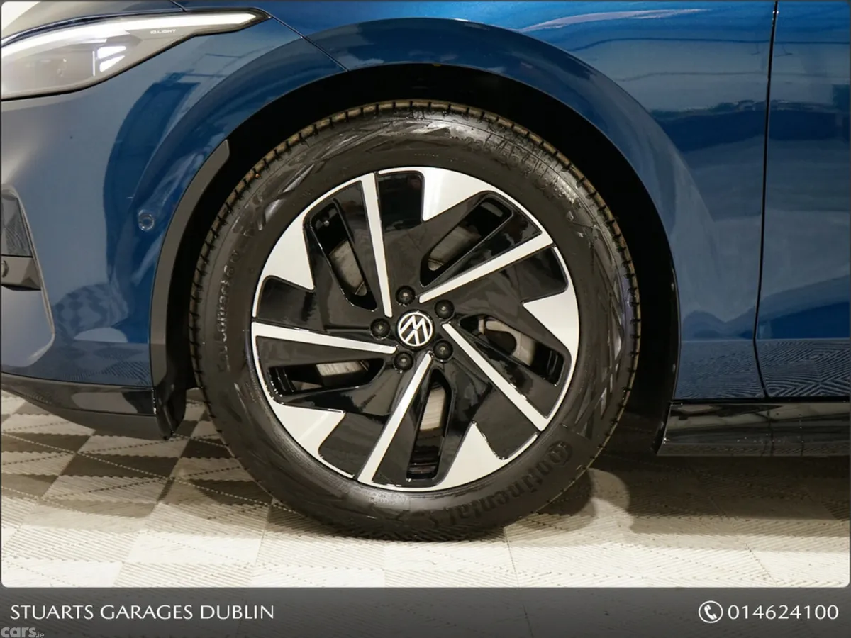 Volkswagen ID.7 Hatchback, Electric, 2026, Blue