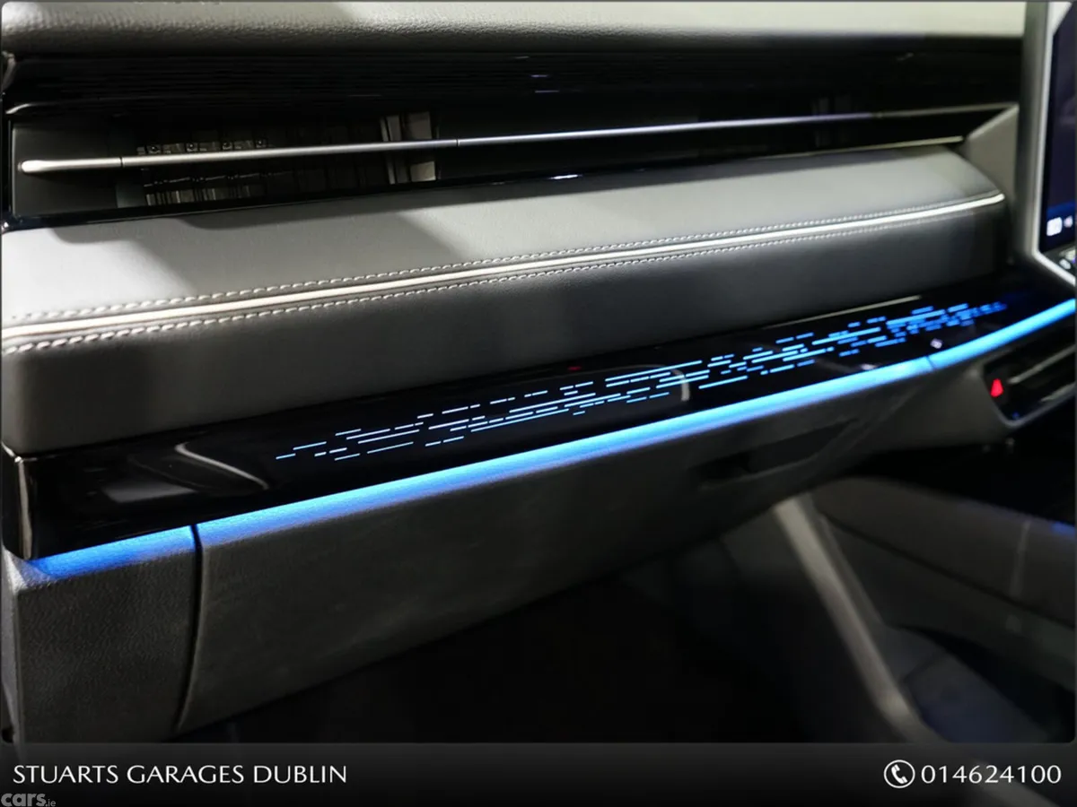 Volkswagen ID.7 Hatchback, Electric, 2026, Blue