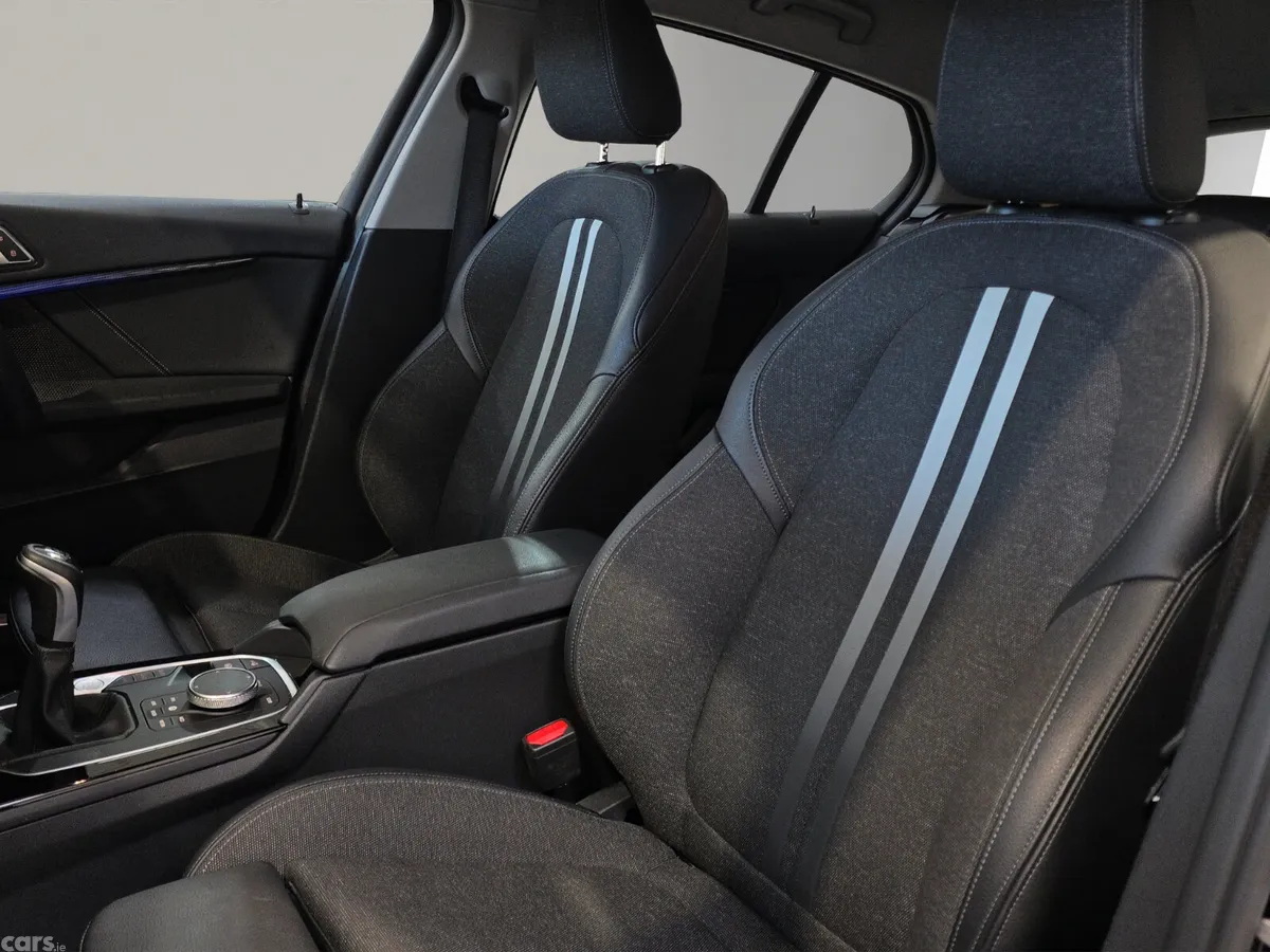 BMW 1-Series Hatchback, Diesel, 2020, Black