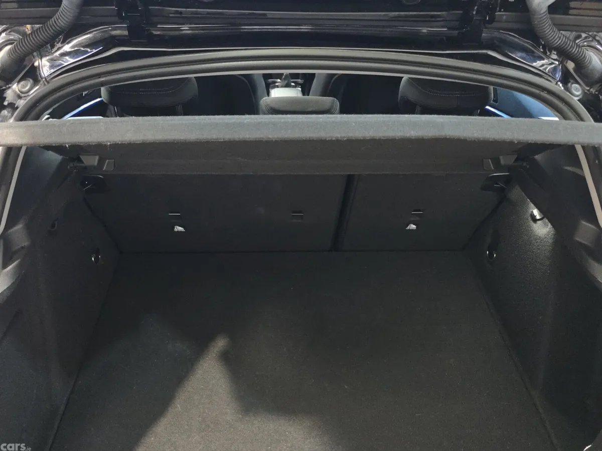 BMW 1-Series Hatchback, Diesel, 2020, Black