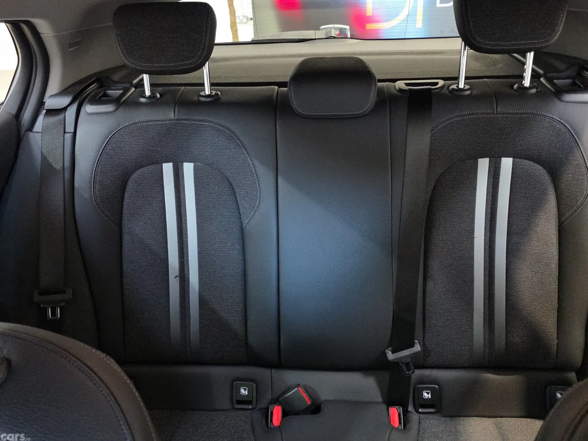 BMW 1-Series Hatchback, Diesel, 2020, Black