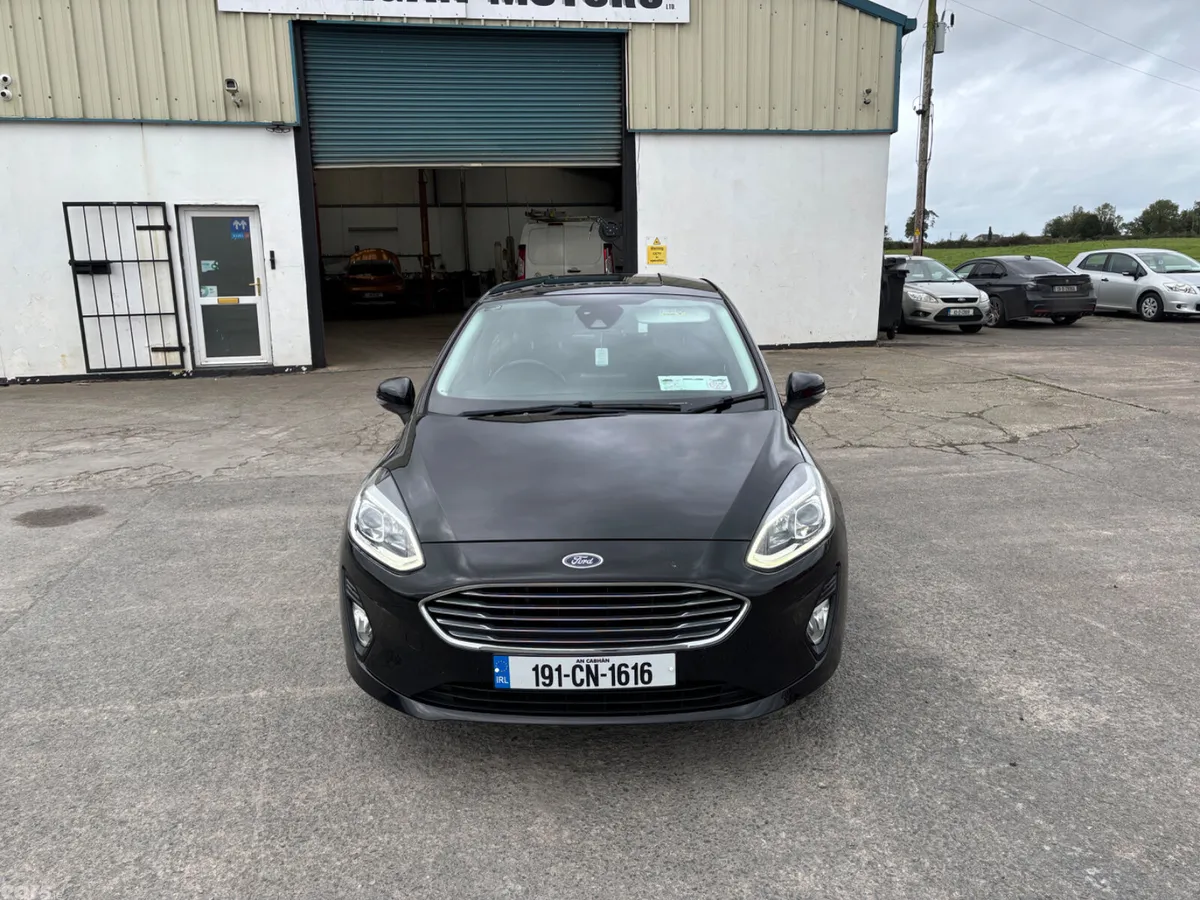 Ford Fiesta Hatchback, Petrol, 2019, Black