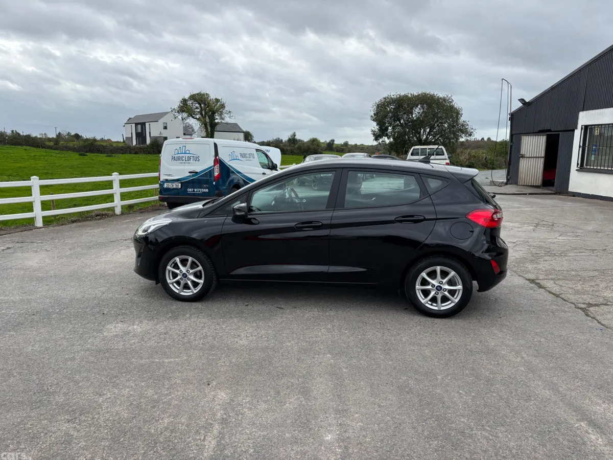 Ford Fiesta Hatchback, Petrol, 2019, Black