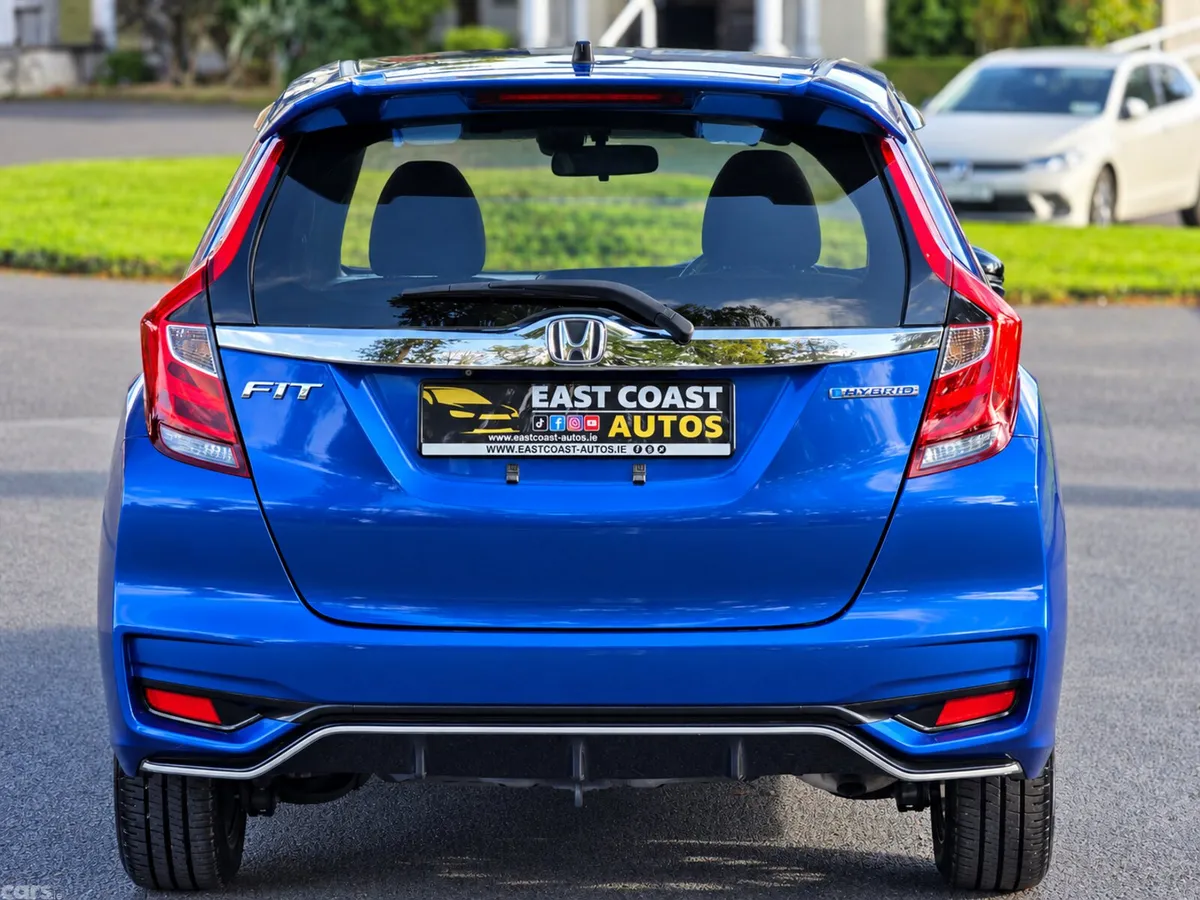 Honda Fit Hatchback, Petrol Hybrid, 2018, Blue