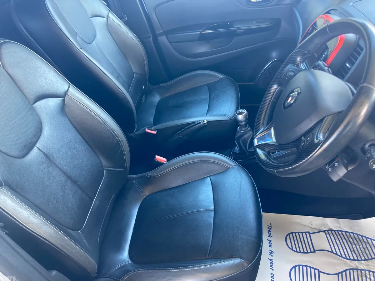 Renault Captur Hatchback, Diesel, 2017, Grey