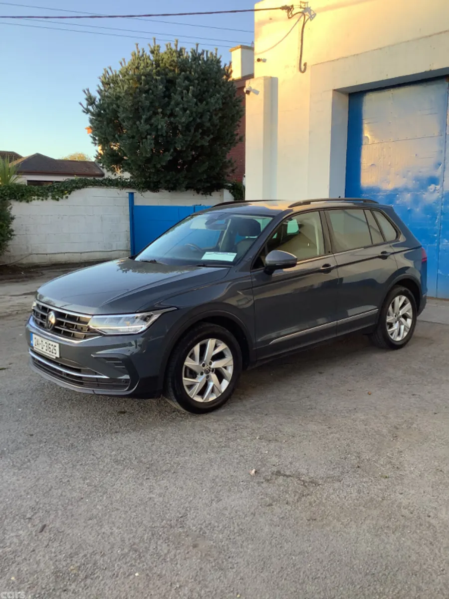 Volkswagen Tiguan SUV, Diesel, 2024, Grey