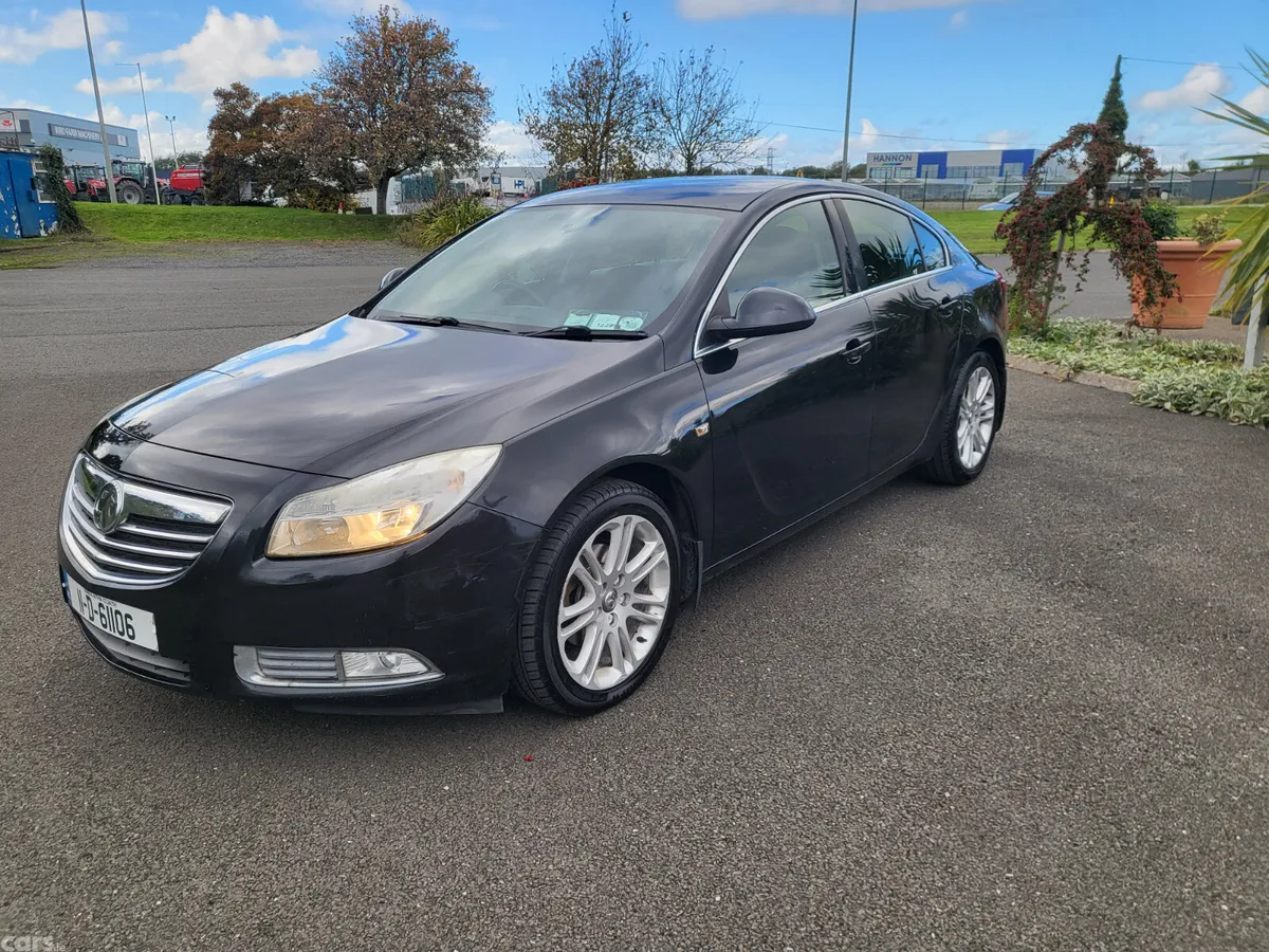 Vauxhall Insignia Hatchback, Diesel, 2011, Black