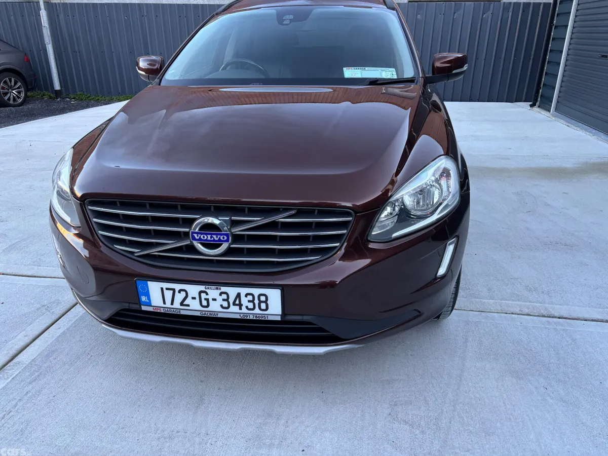 Volvo XC60 SUV, Diesel, 2017, Brown
