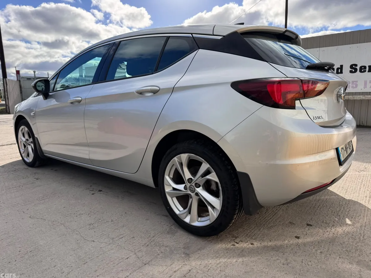 Opel Astra Hatchback, Diesel, 2017, Grey