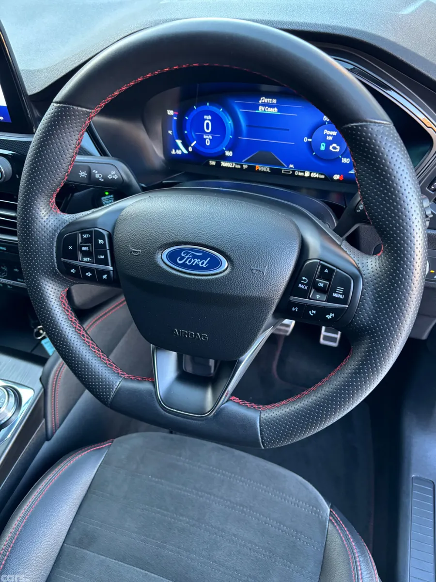 Ford Kuga SUV, Petrol Plug-in Hybrid, 2024, Grey