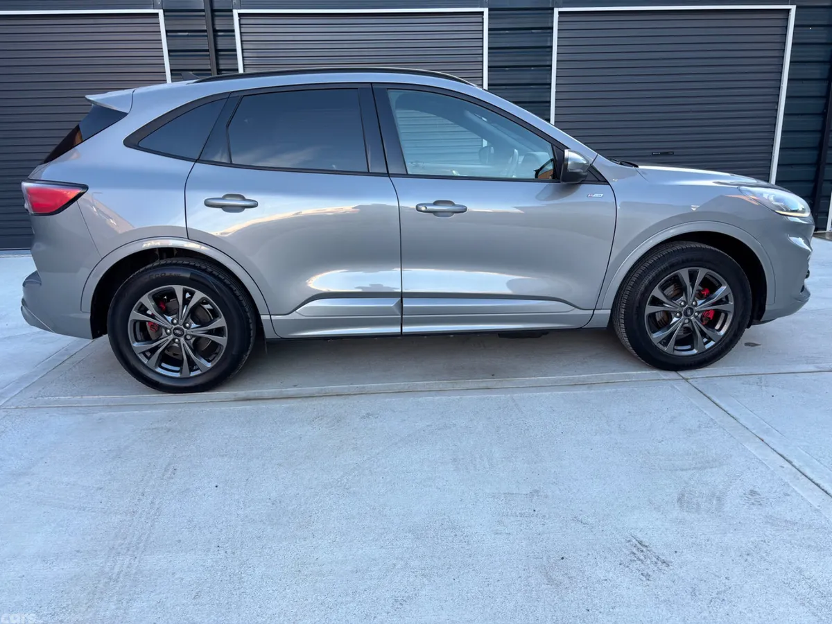 Ford Kuga SUV, Petrol Plug-in Hybrid, 2024, Grey