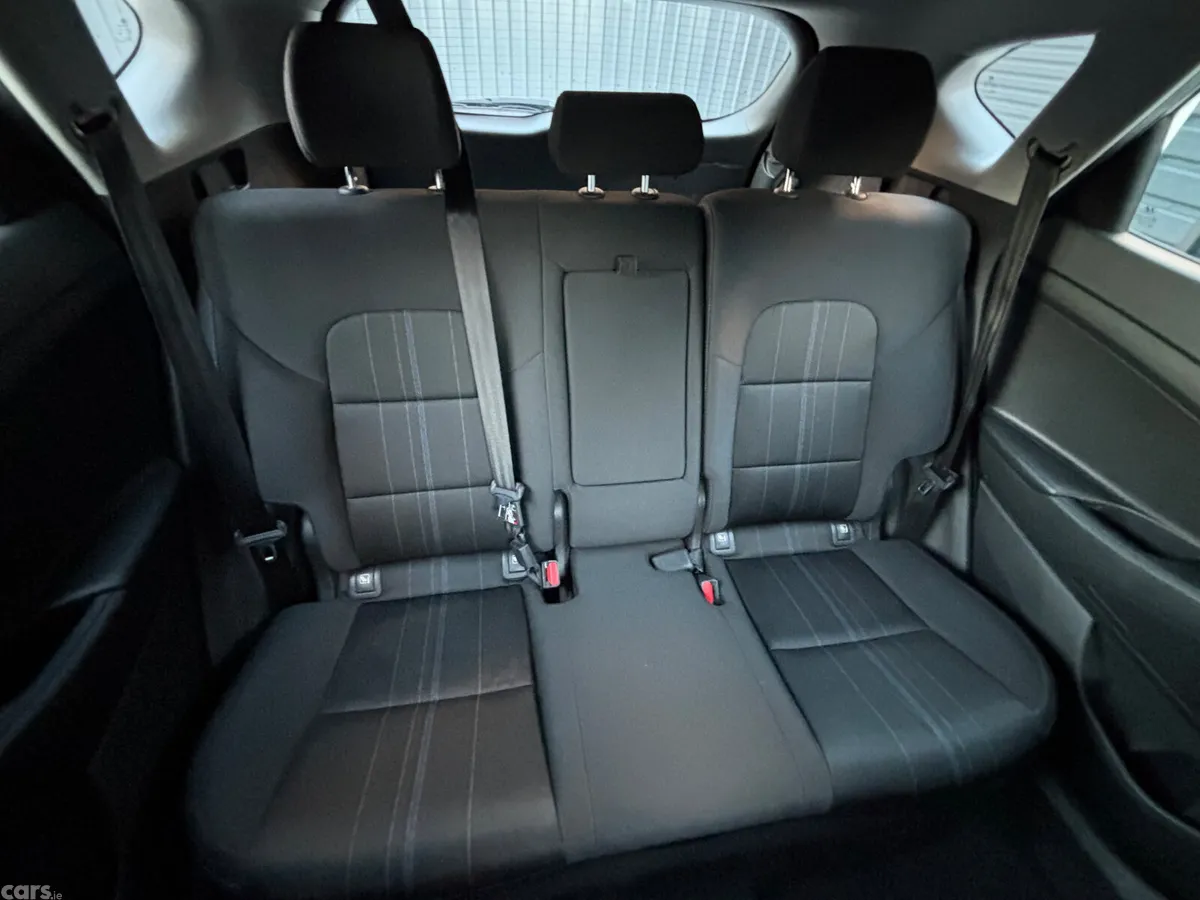 Hyundai Tucson SUV, Diesel, 2016, Red