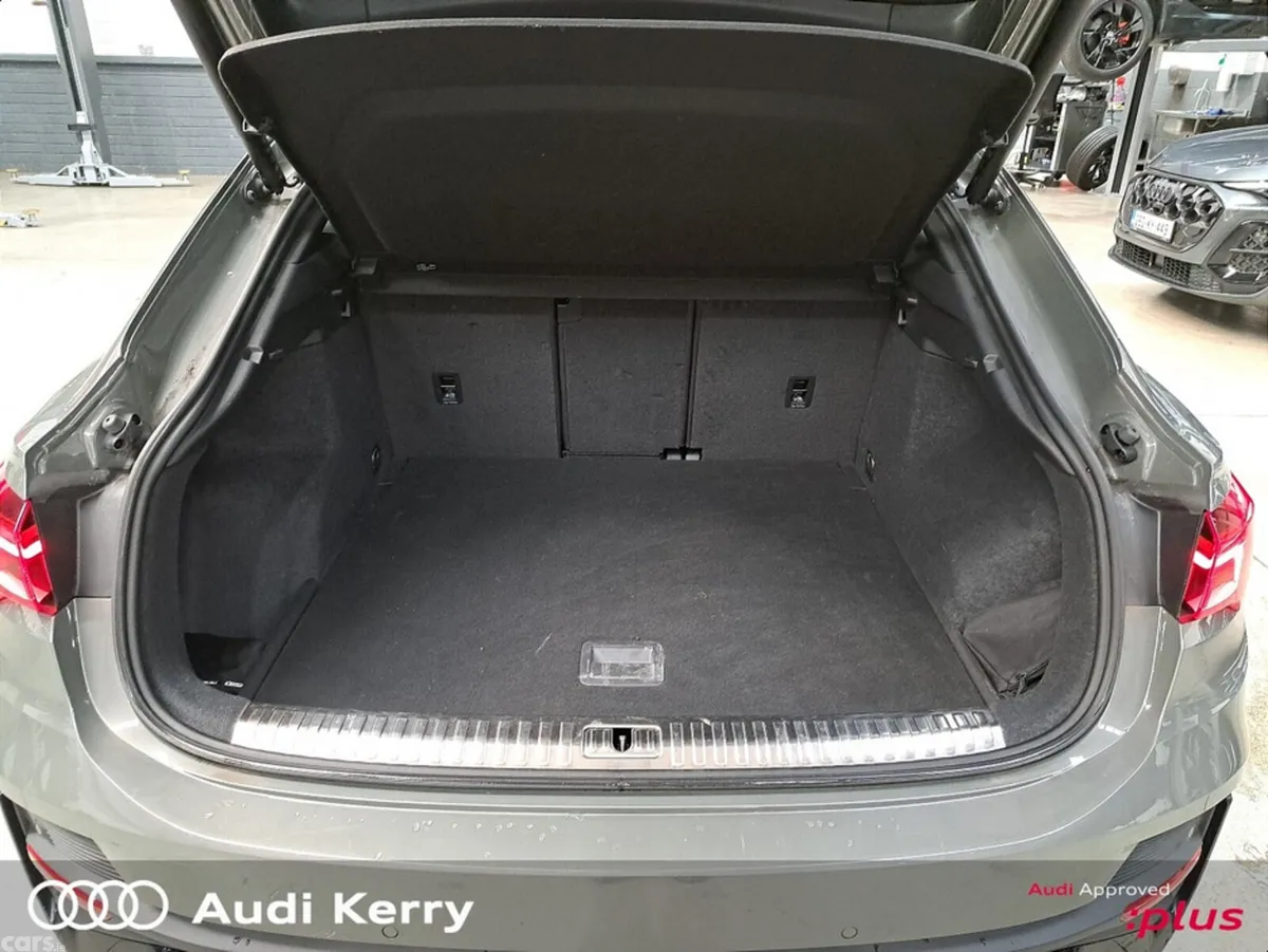 Audi Q3 Hatchback, Diesel, 2023, Grey