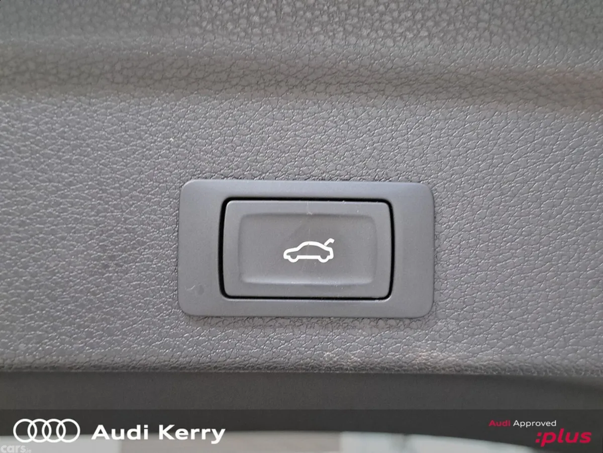 Audi Q3 Hatchback, Diesel, 2023, Grey